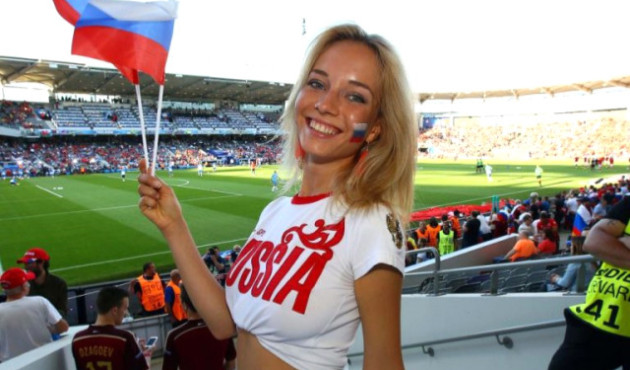 Turistlerle ilişkiye Putin'den destek!