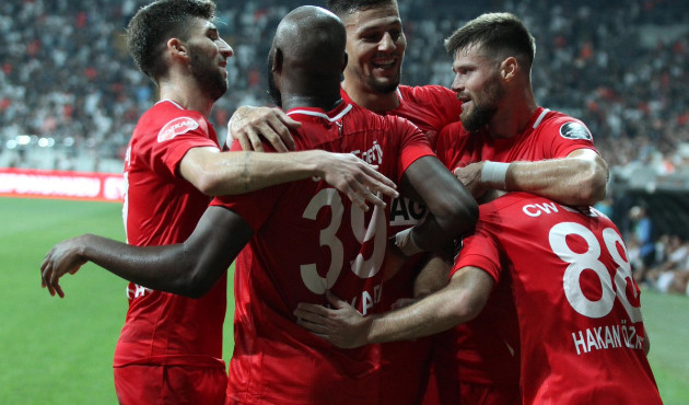 Beşiktaş'a Antalyaspor şoku! 2-3