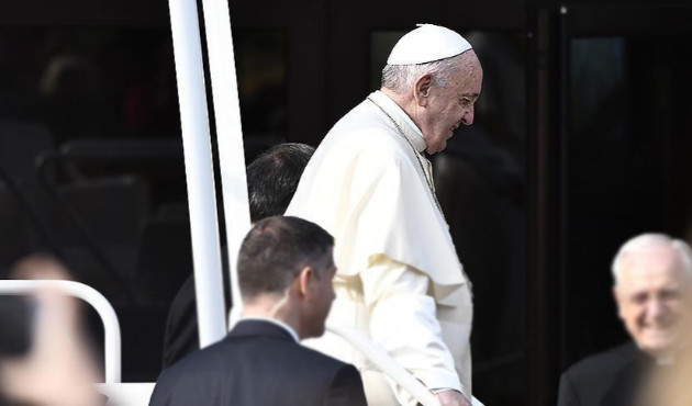 Papa'dan 'cinsel taciz skandalları' yorumu!