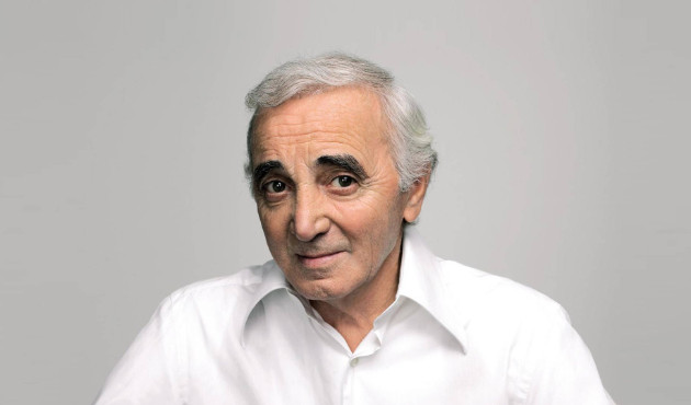 Ünlü şarkıcı Charles Aznavour hayatını kaybetti