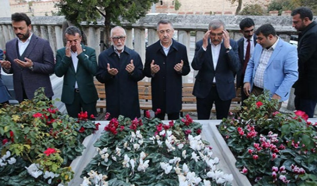 Fuat Oktay, Erbakan'ın mezarını ziyaret etti!