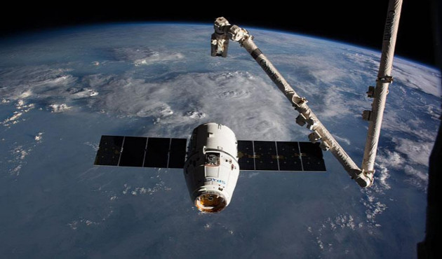 SpaceX'ten uzay istasyonuna Noel hediyesi!