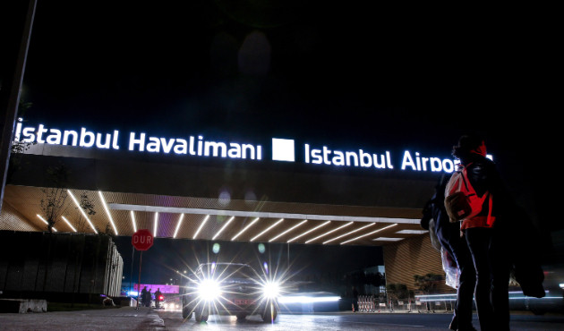 İstanbul Havalimanı’na büyük taşınma ertelendi...