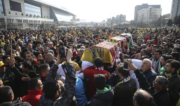 Türk futbolunun acı günü! Cenaze töreni düzenlendi