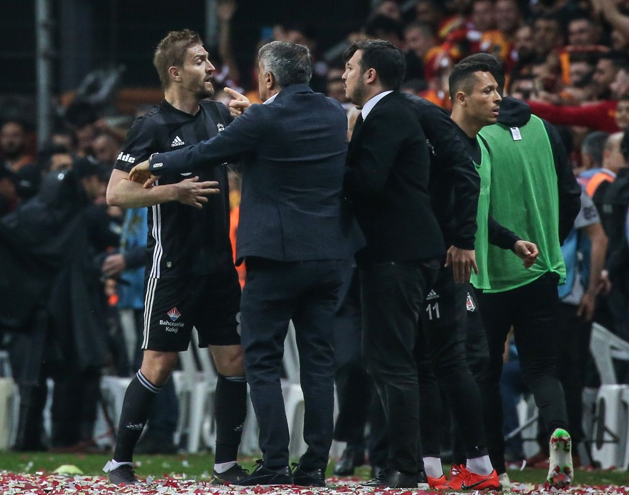 Galatasaray-Beşiktaş derbisinden unutulmaz kareler - Sayfa 3