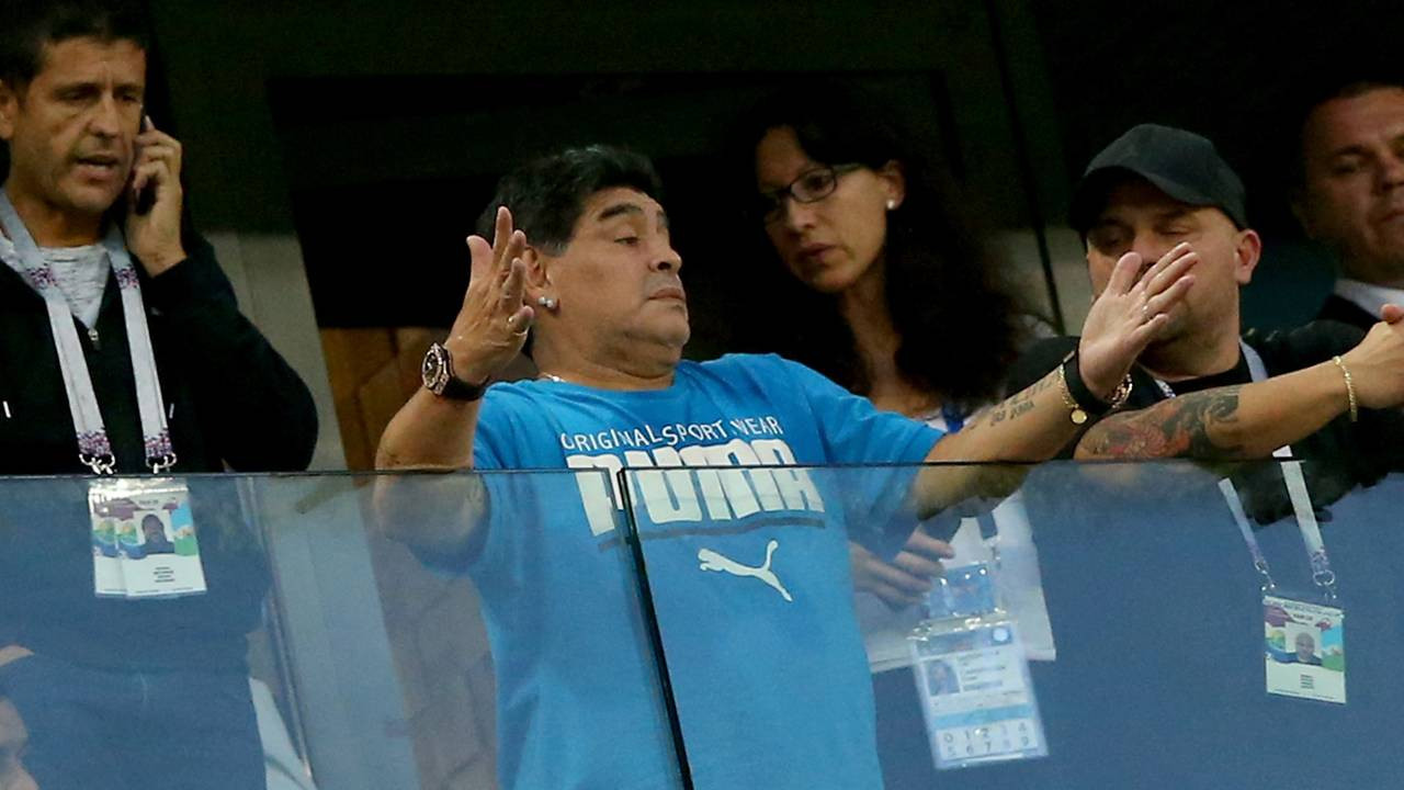 Efsane futbolcu Maradona tutuklandı!