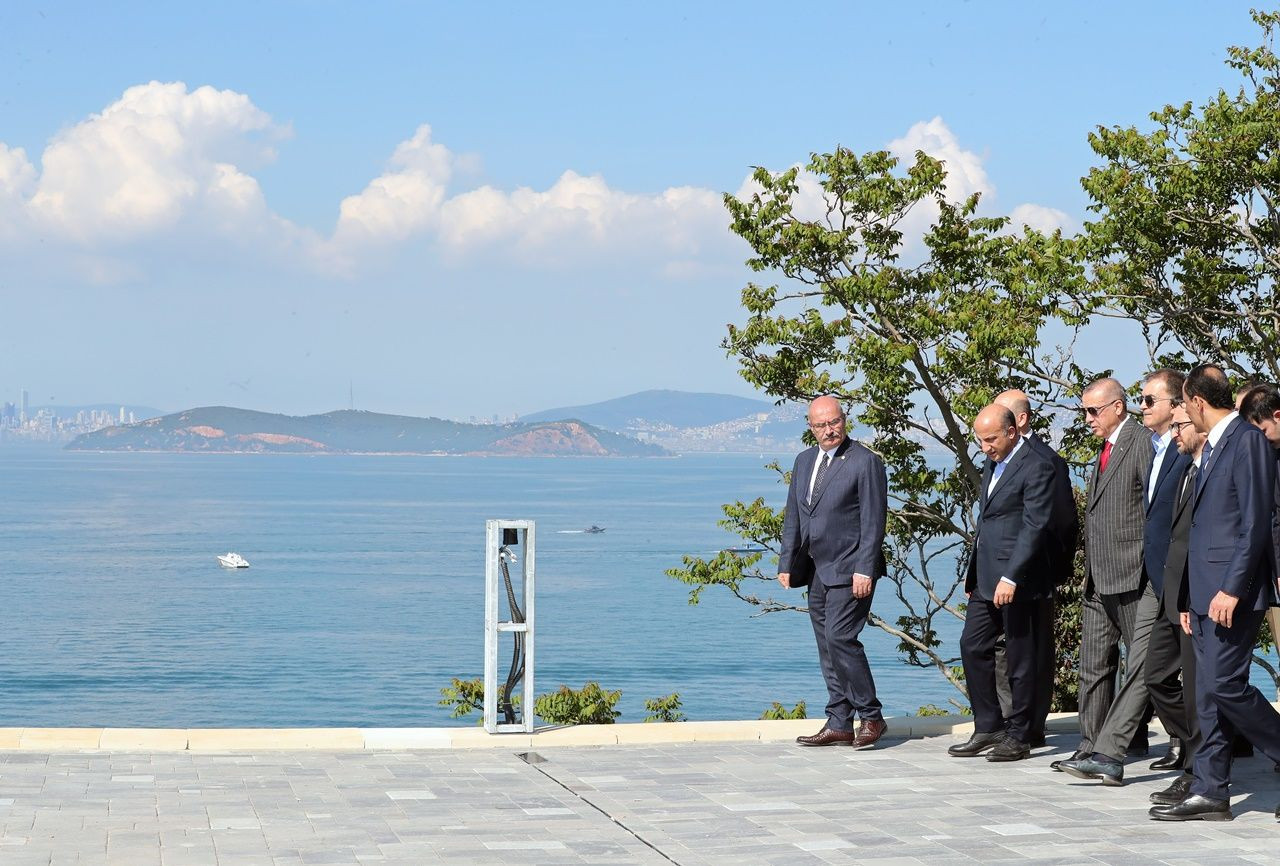 Cumhurbaşkanı Erdoğan'dan Yassıada ziyareti... - Sayfa 1
