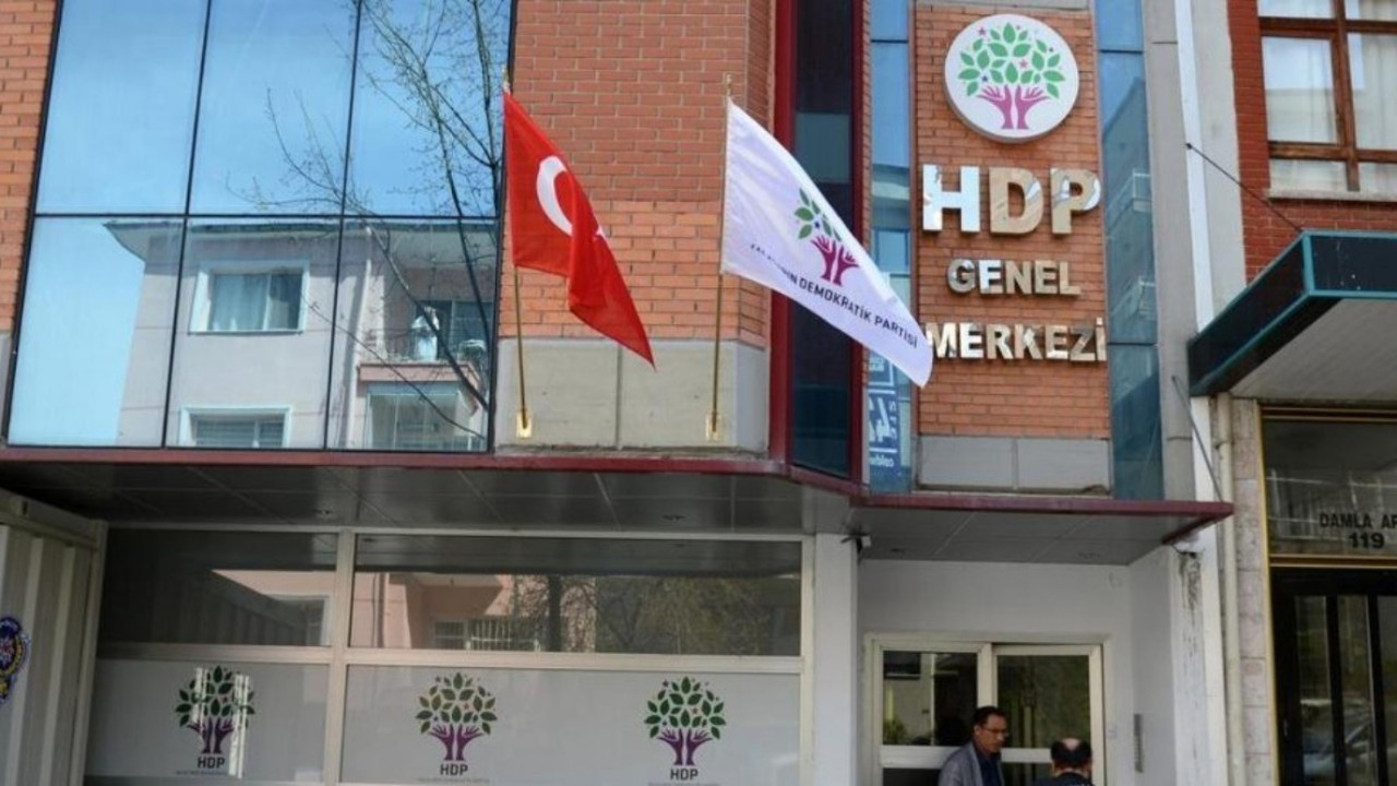 HDP’li isim görevden uzaklaştırıldı!