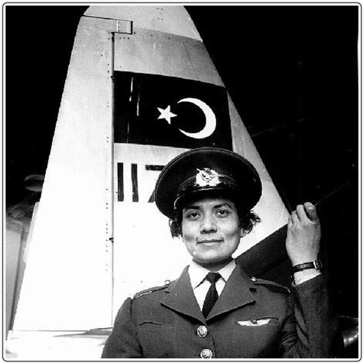 NATO’nun ilk kadın pilotunun ilham verici mücadelesi! - Sayfa 4