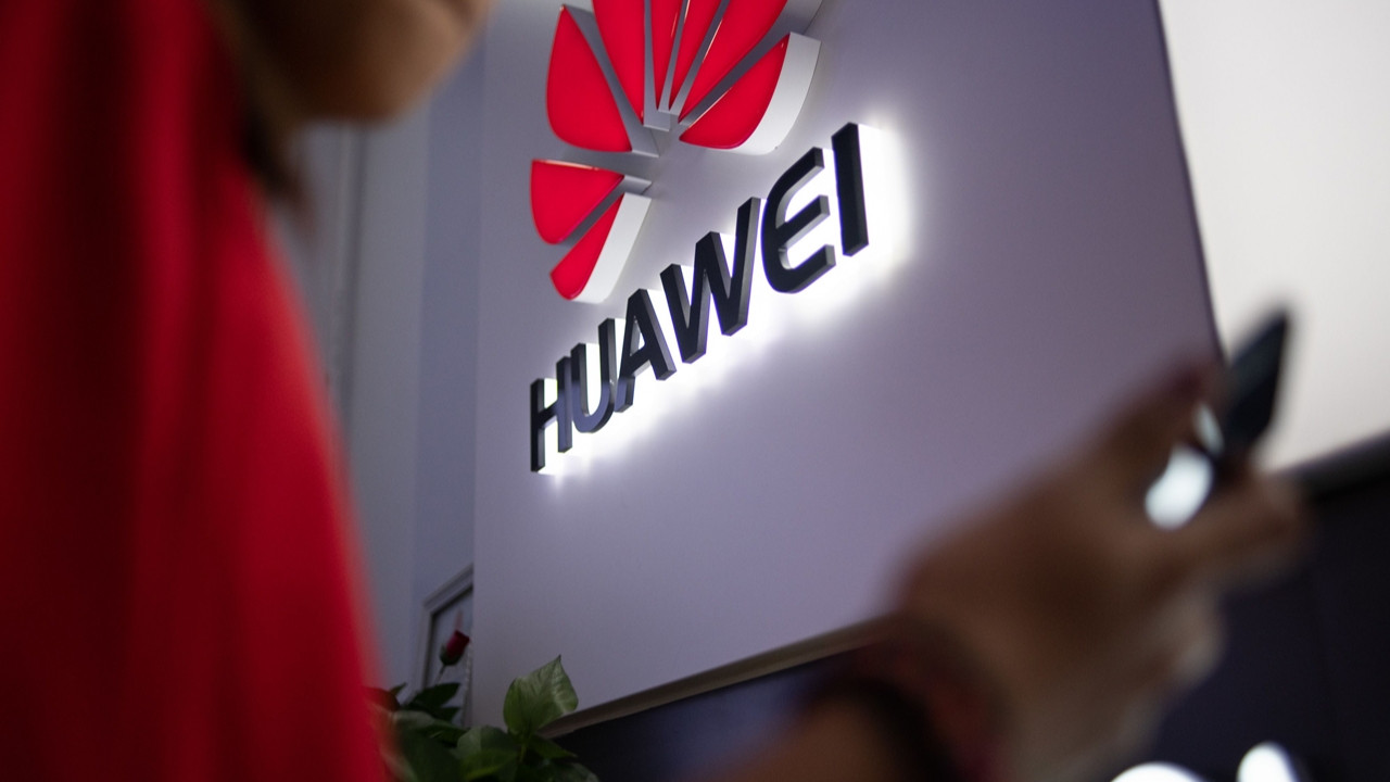 Dünya devi Huawei'den şok suçlama!
