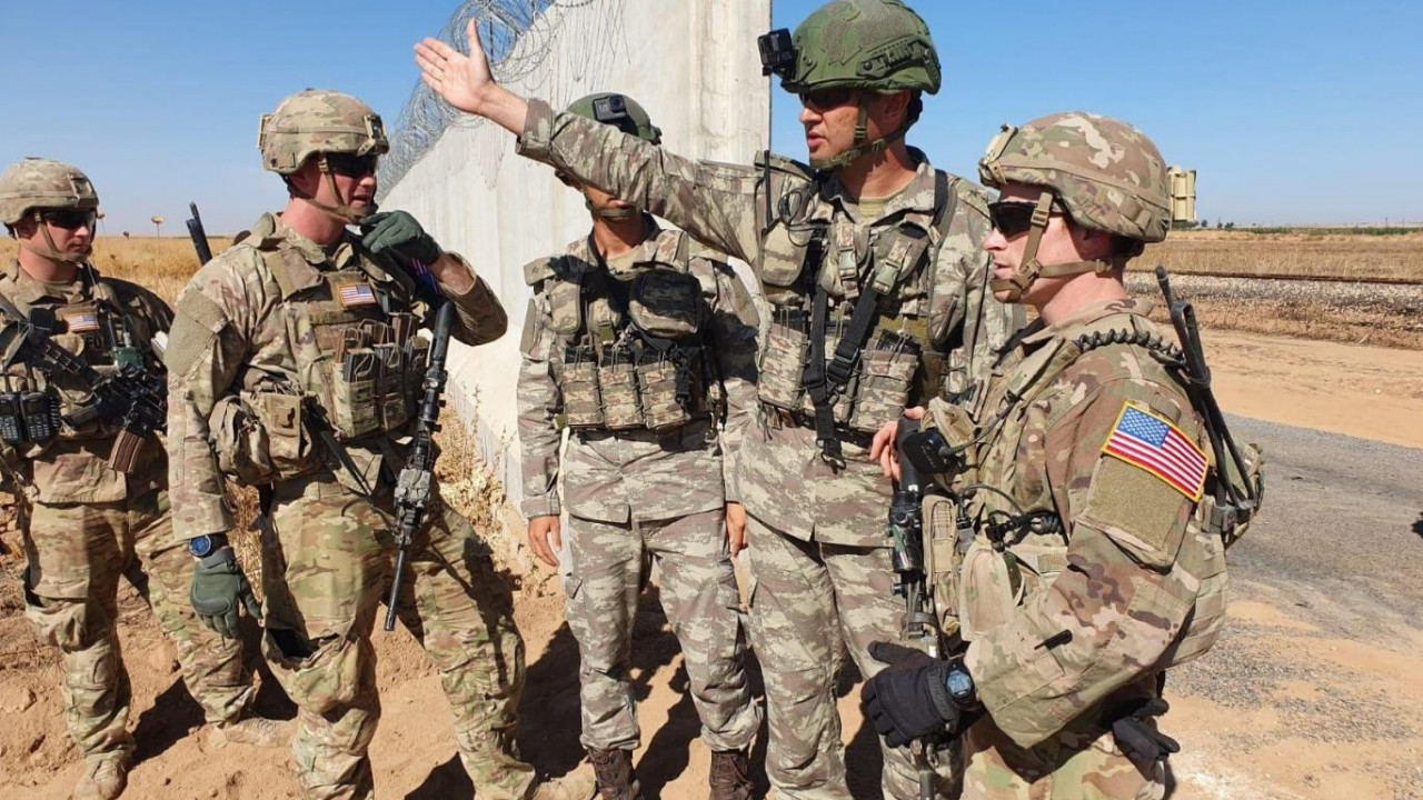 ABD askeri Türkiye sınırına geri dönüyor!