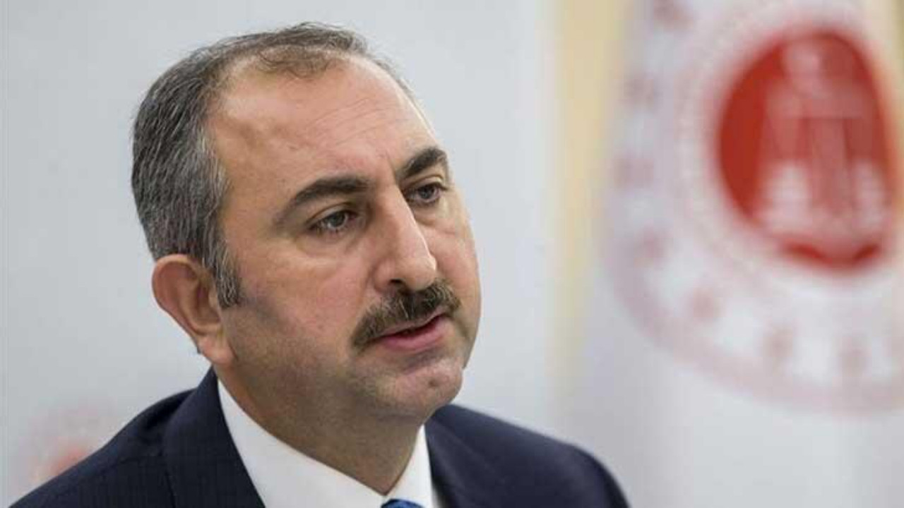 Adalet Bakanı Abdulhamit Gül'den "kadına şiddet" konusu hakkında flaş açıklama