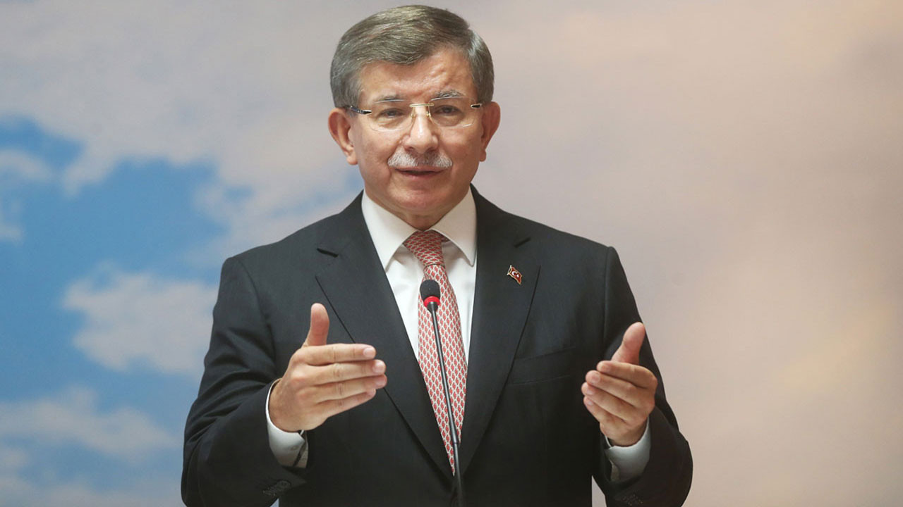 Ahmet Davutoğlu'nun kuracağı partinin adı belli oldu