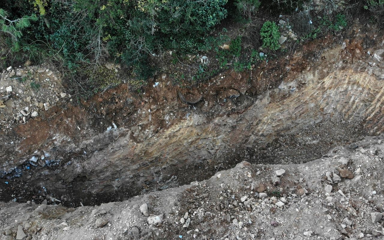 Büyükada’da kazılan dev çukurlar havadan görüntülendi - Sayfa 3