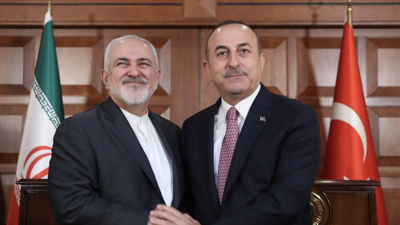 Bakan Çavuşoğlu, İranlı mevkidaşı Zarif'le görüştü!