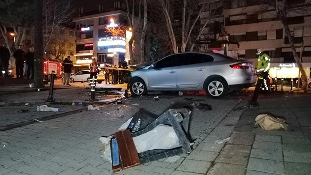 Bağdat Caddesi'nde feci kaza