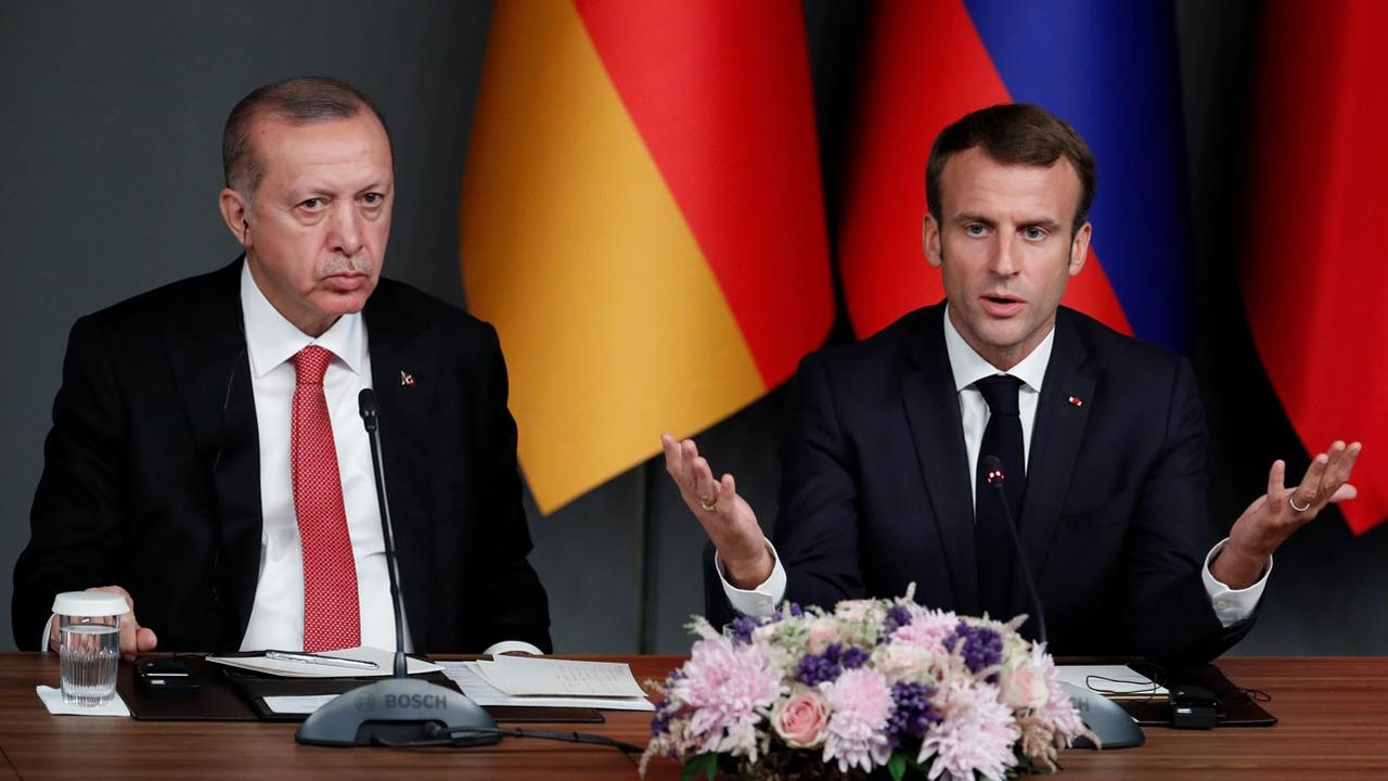 Erdoğan ve Macron mülteci sorununu görüştü...