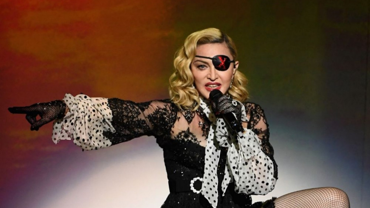 Madonna'ya koronavirüs engeli!