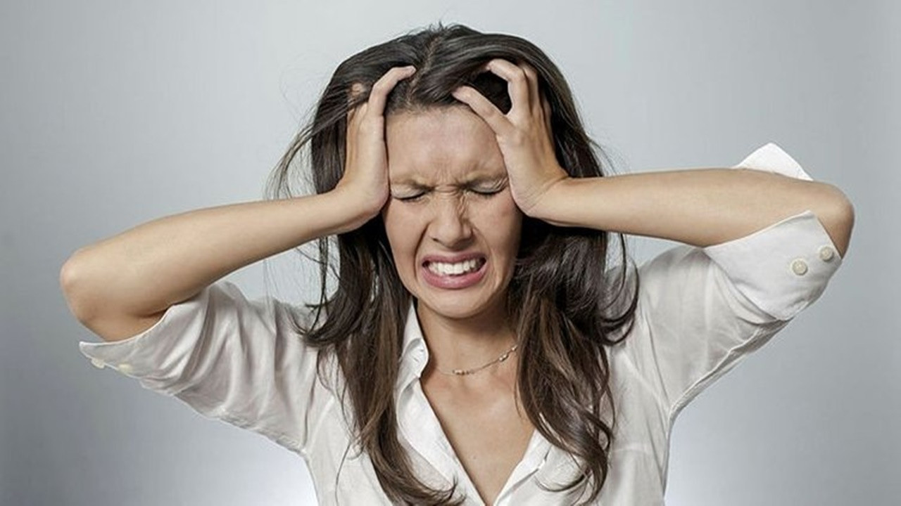 Oruçluyken baş ağrısı nasıl geçer? Ramazan'da baş ağrısı niye olur?