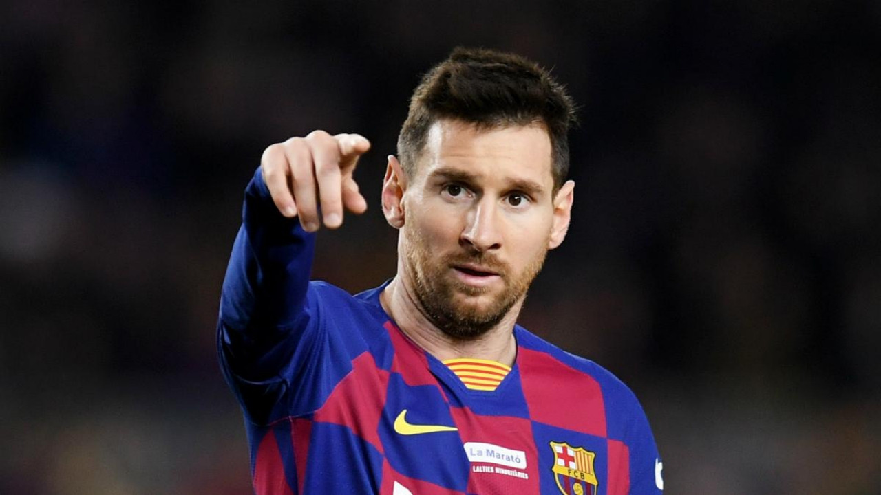 Lionel Messi'ye büyük şok! 127 milyon euro...