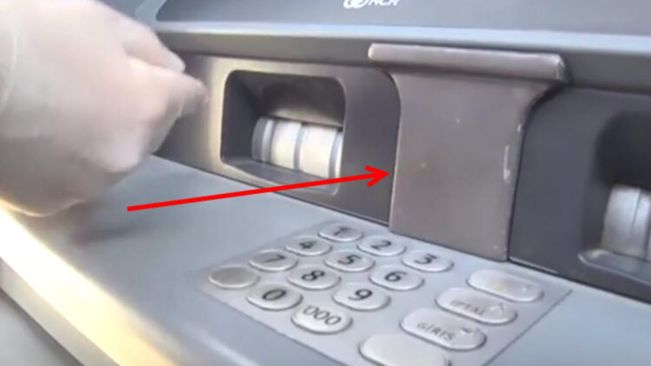 ATM'den para çekerken gizli tehlikeye dikkat!
