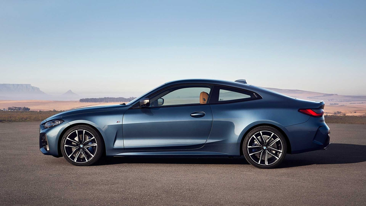 BMW yeni 4 serisini tanıttı...