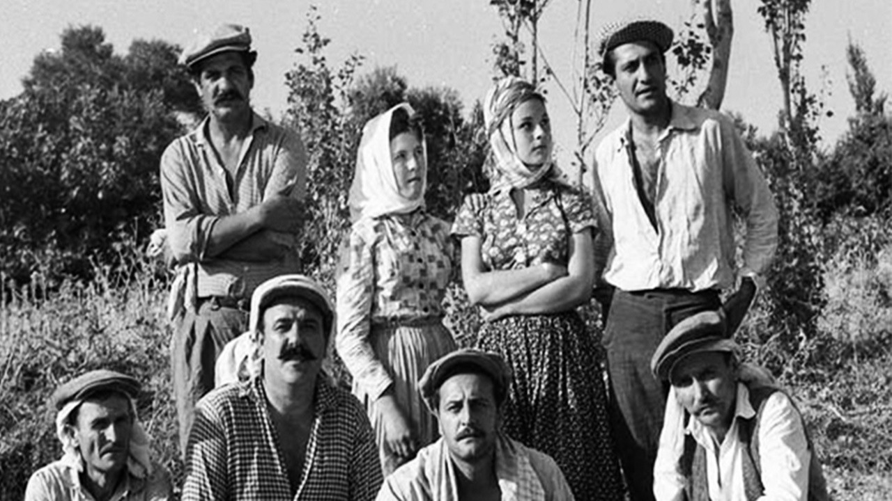Türk Sinemasında 1922-1950 döneminde neler oldu? Atatürk'ün en sevdiği iki film hangisiydi? Özkan Karaca yazdı...