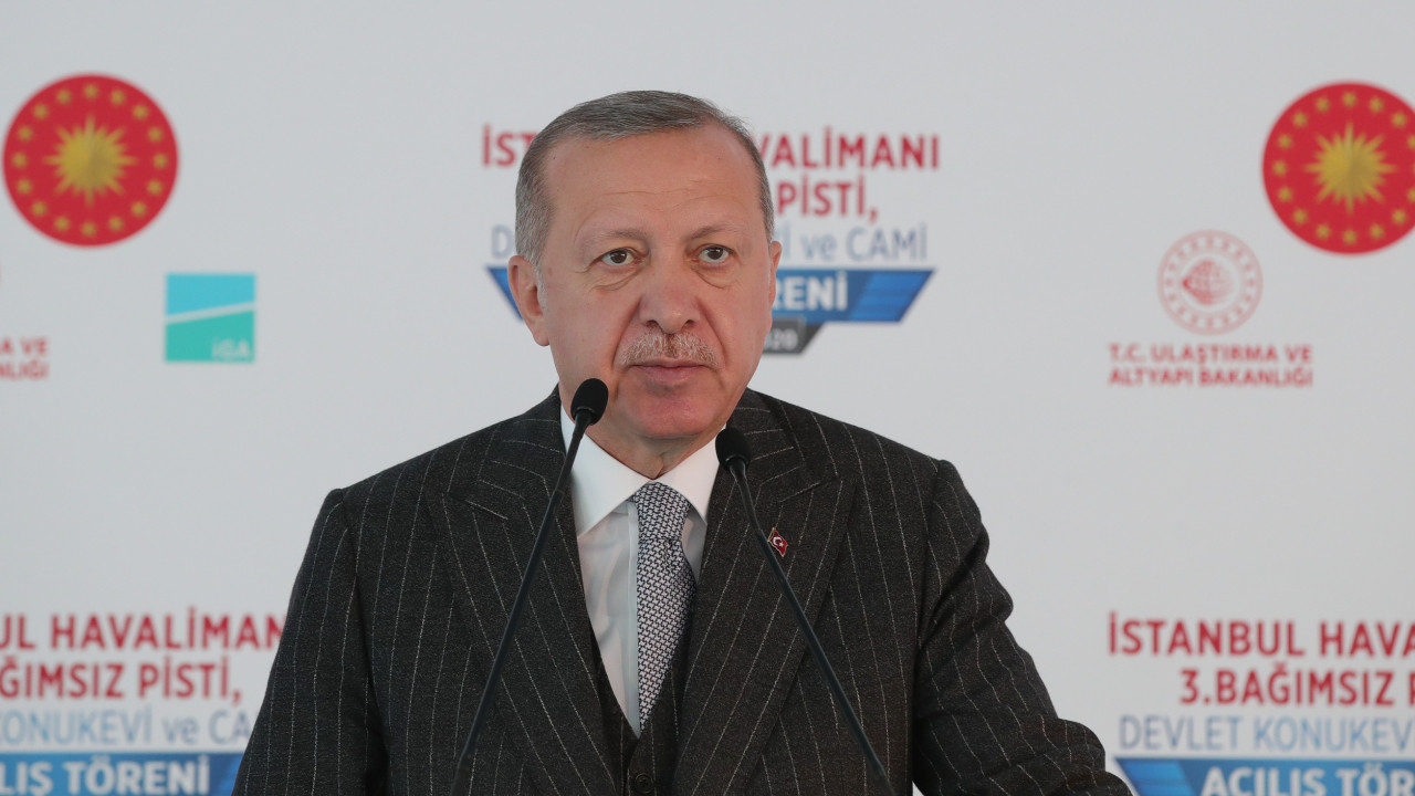Cumhurbaşkanı Erdoğan: Özellikle ulaşım ve sağlıkta çıtayı her geçen gün daha da yukarı çıkarıyoruz