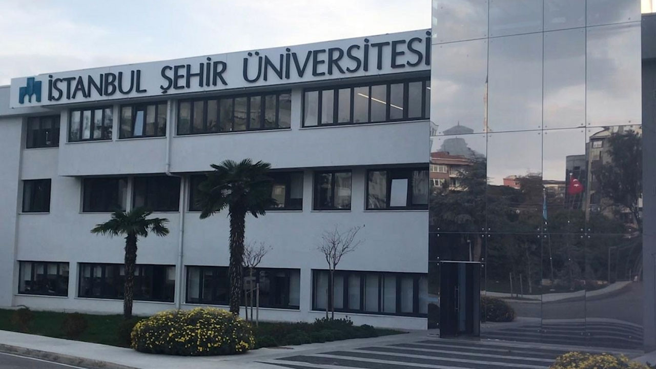 Şehir Üniversitesi öğrencileri Marmara Üniversitesi'ne aktarılacak