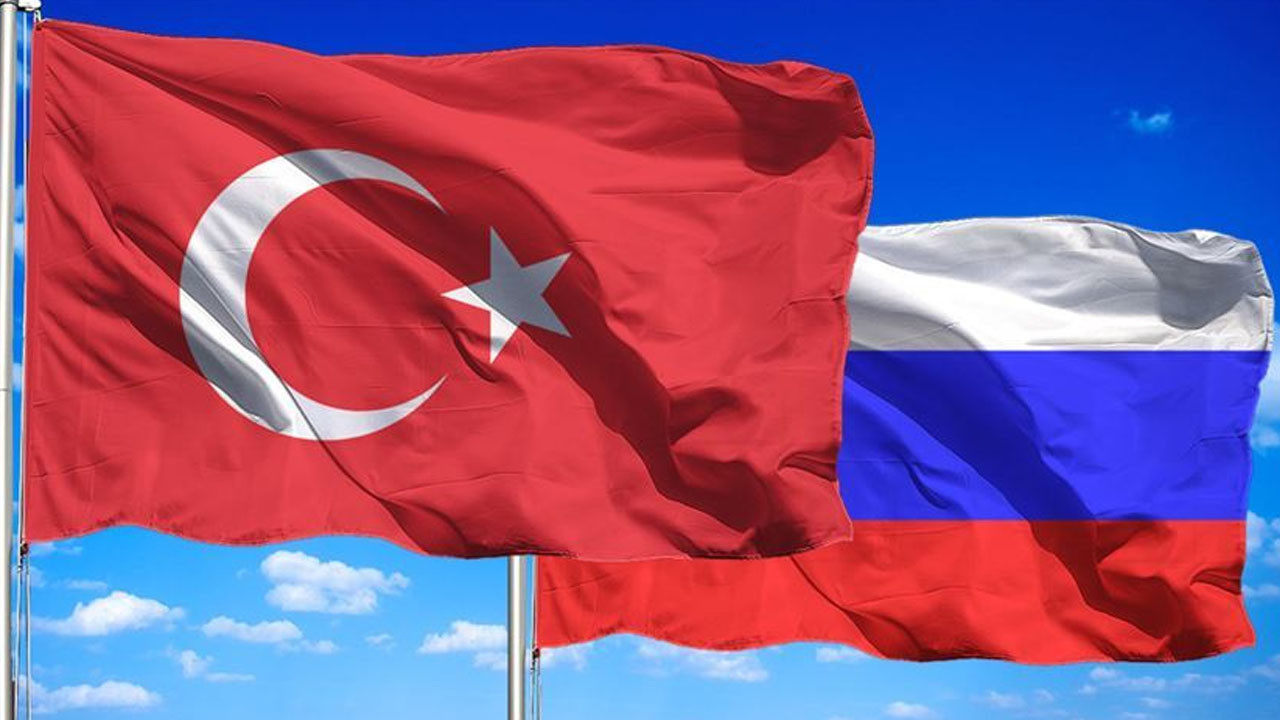Son dakika... Türkiye ve Rusya Libya'da acil ateşkes üzerine çalışıyor