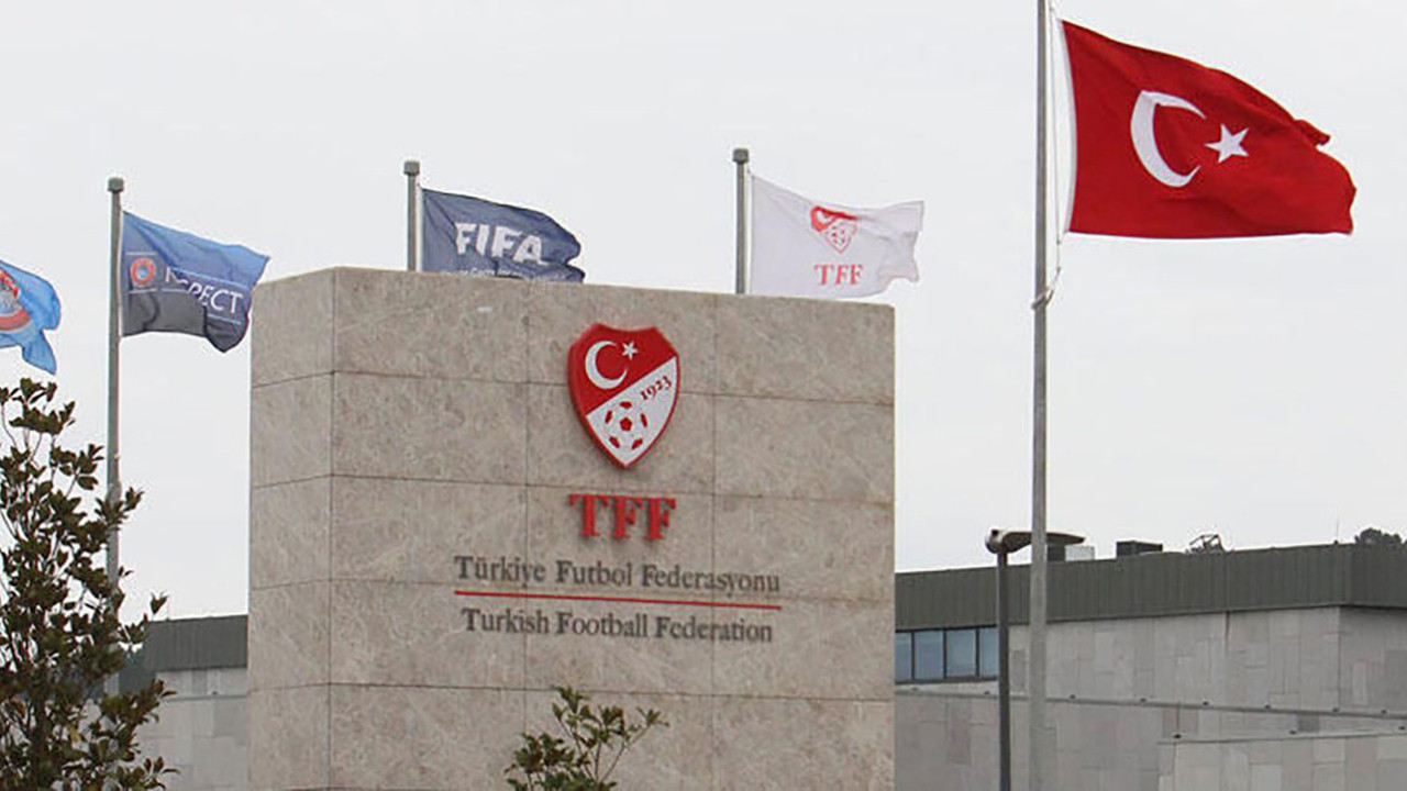 Bakan Kasapoğlu, TFF Yönetim Kurulu toplantısına katıldı