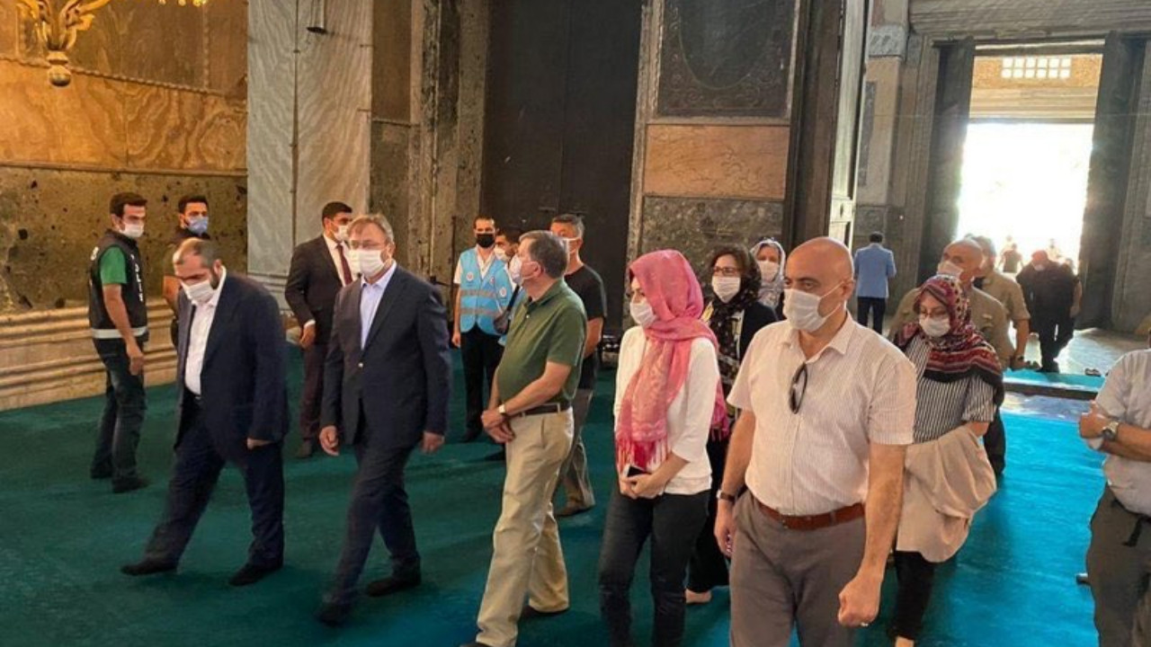 ABD Büyükelçisi Satterfield'den Ayasofya Camii'ne ziyaret