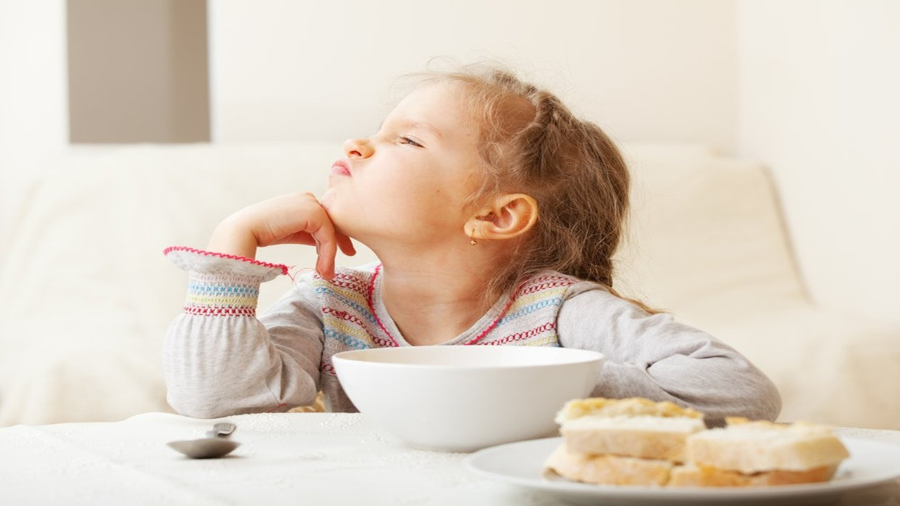 Çocuklarda beslenme bozukluğu nedir? nasıl anlaşılır? kaç türü vardır?