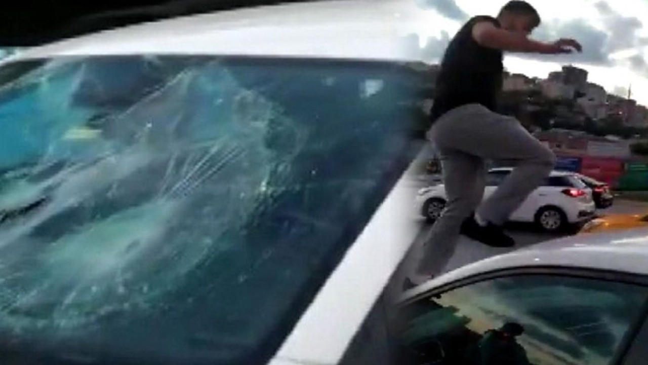 Alibeyköy'de trafikte kadına saldırı kameraya yansıdı