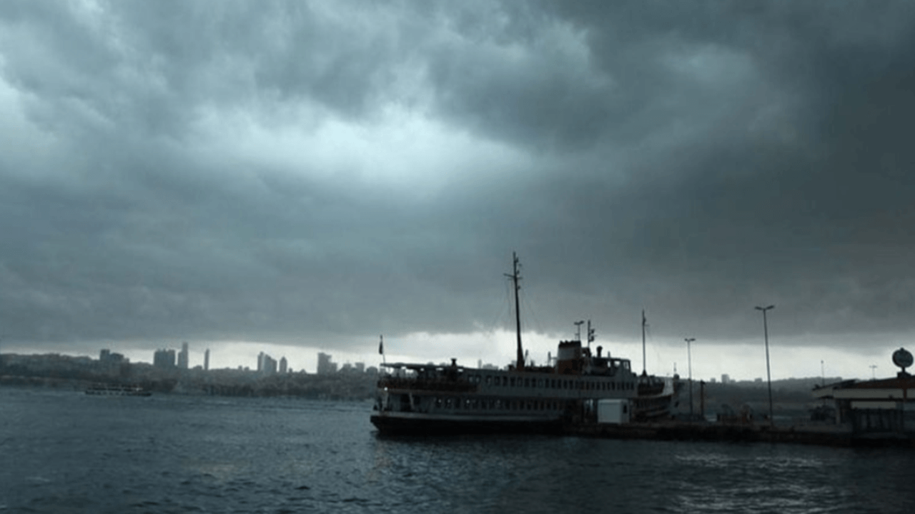İstanbul'da beklenen yağış saat kaçta gelecek?
