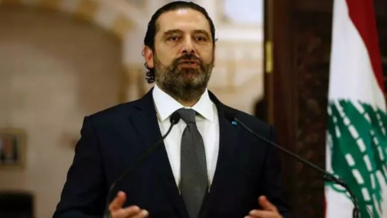 Lübnan'da hükümet kurma görevi istifa eden Hariri'ye verildi