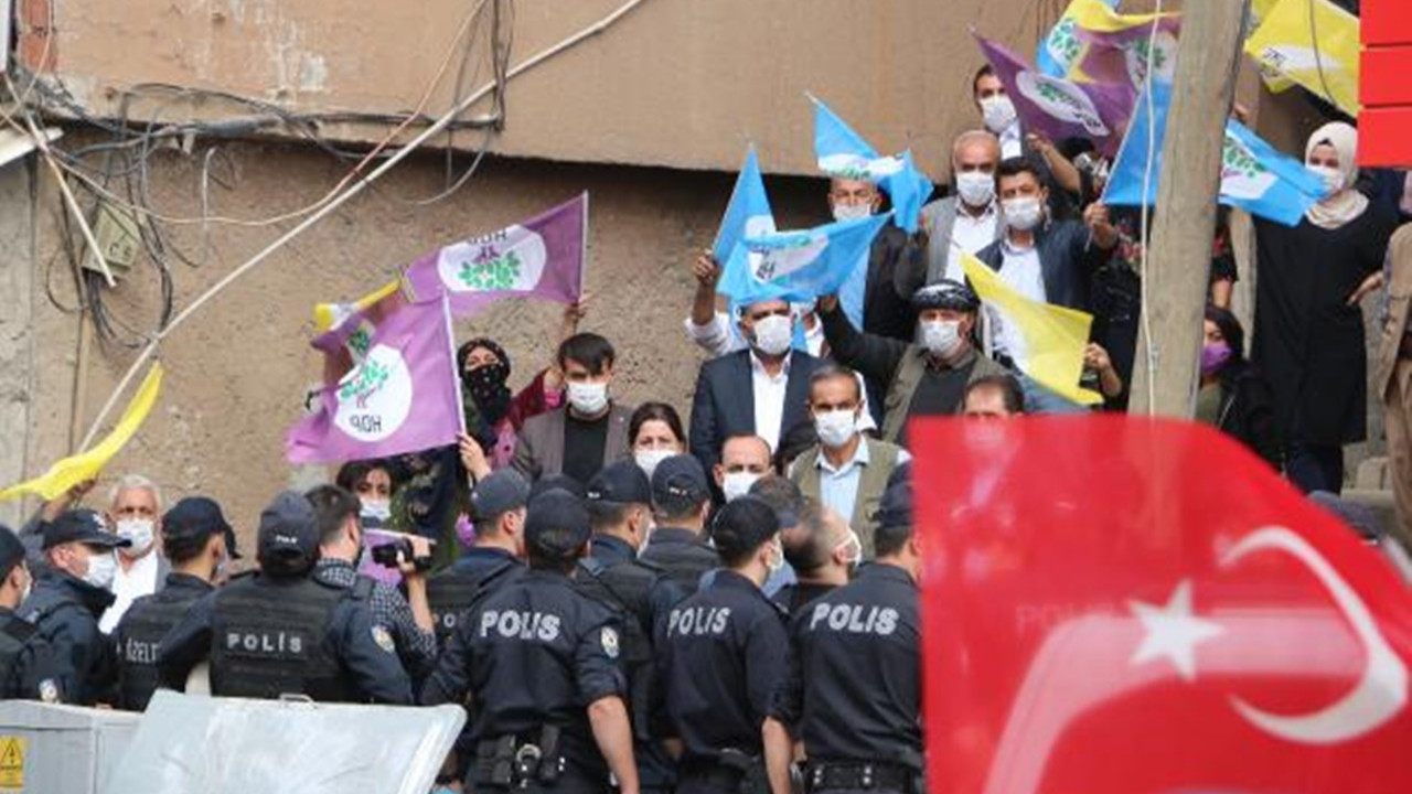 HDP'li vekilden terör eylemine engelleme girişimi