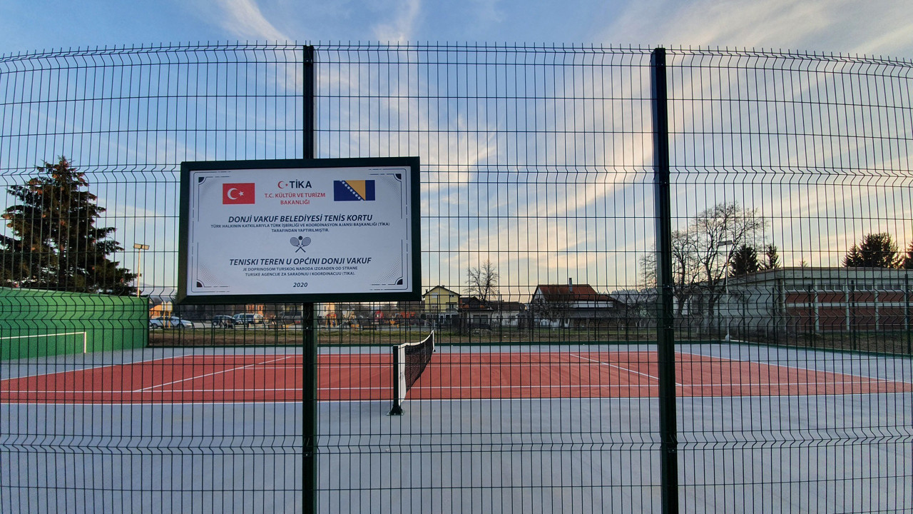 TİKA’dan Bosna Hersek spor altyapısının güçlendirilmesine destek