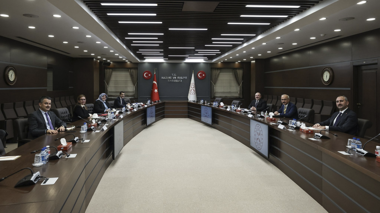 6 bakan Türkiye ekonomisini masaya yatırdı