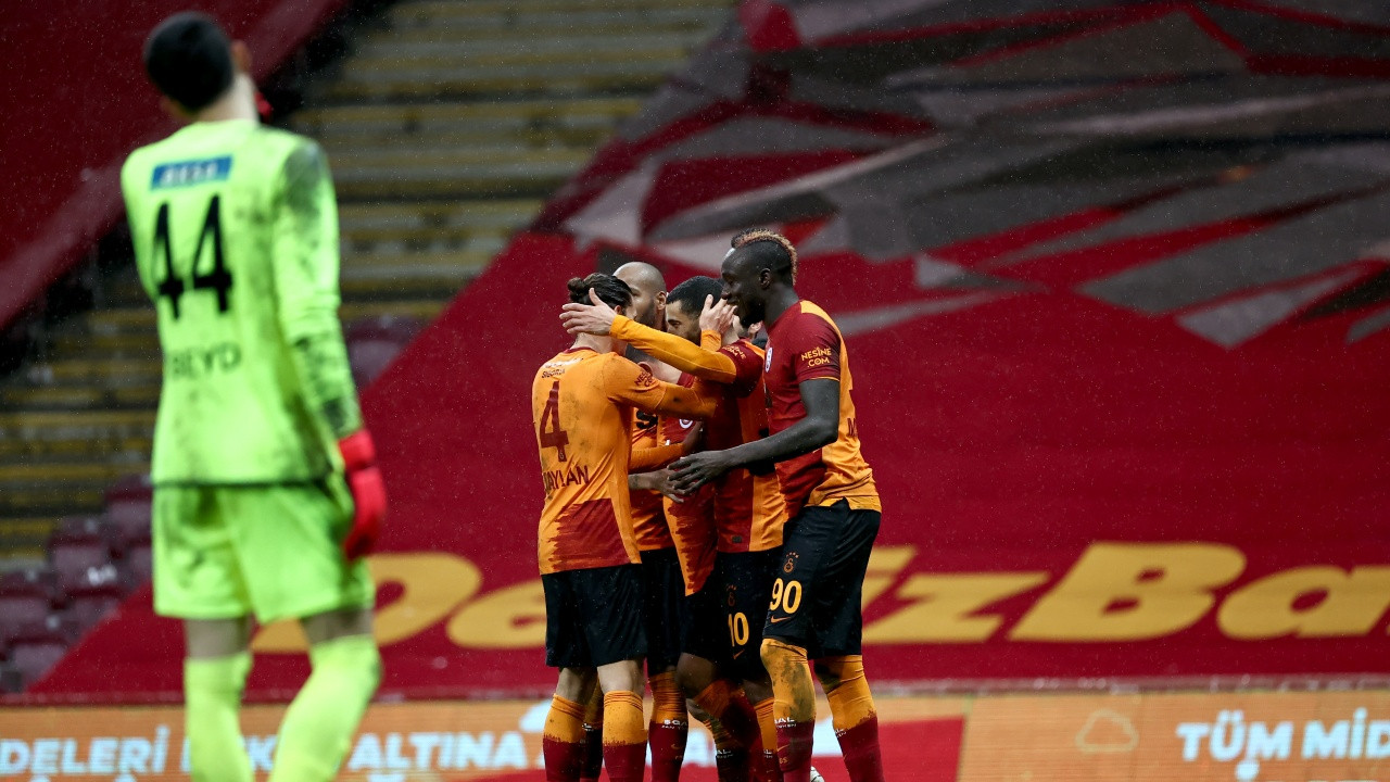 Galatasaray'dan Gençlerbirliği'ne yarım düzine gol; Belhanda'dan hat-trick