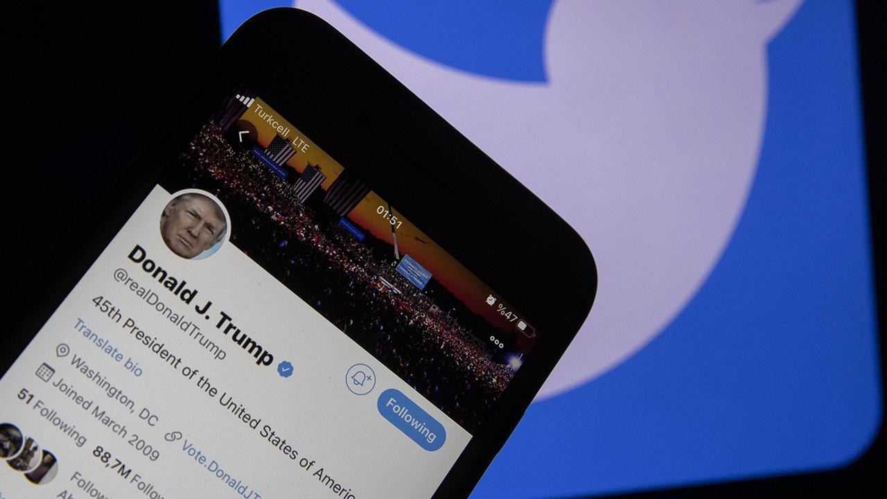 Sansür kararı Twitter'a pahalıya mal oldu