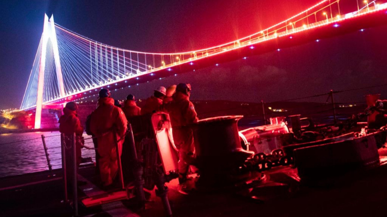 ABD Donanması'ndan imalı 'İstanbul' paylaşımı