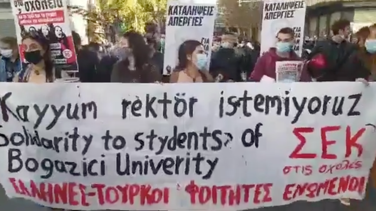 Boğaziçi provokasyonu Yunanistan'a sıçradı