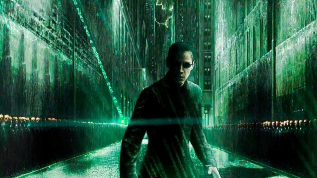Engin Ardıç yeni Matrix filmi ile kafa buldu: Benim haplarım beyaz