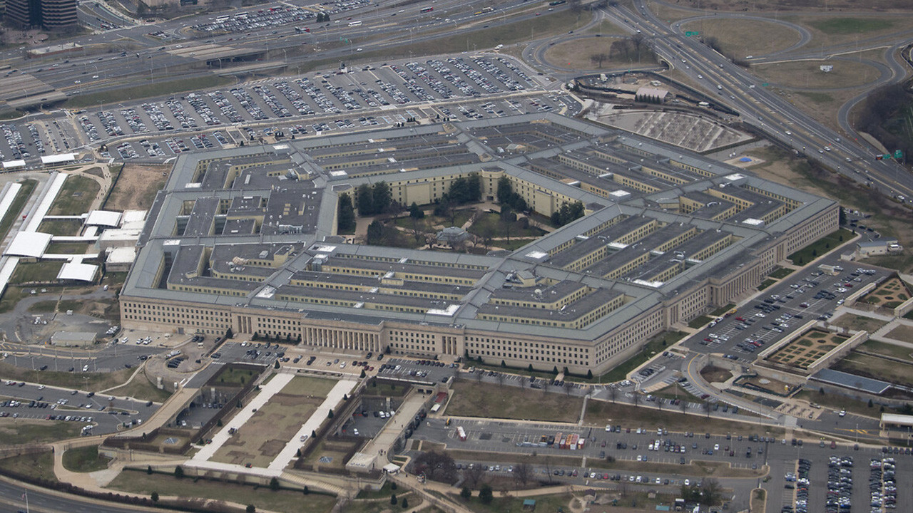 Pentagon'un 22 milyar dolarlık ihalesi tanıdık bir isme gitti