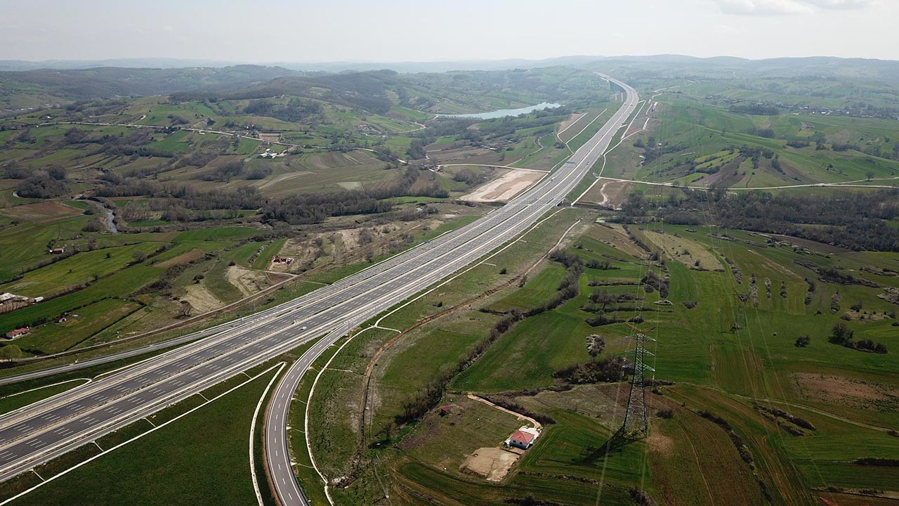 Kuzey Marmara Otoyolu açıldı arazilerin değeri arttı