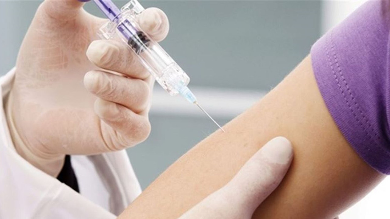 Ülke genelinde 15 milyon kişi iki doz aşı oldu!