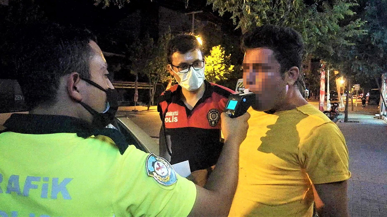 Denizli'de alkollü sürücü polisi çileden çıkardı