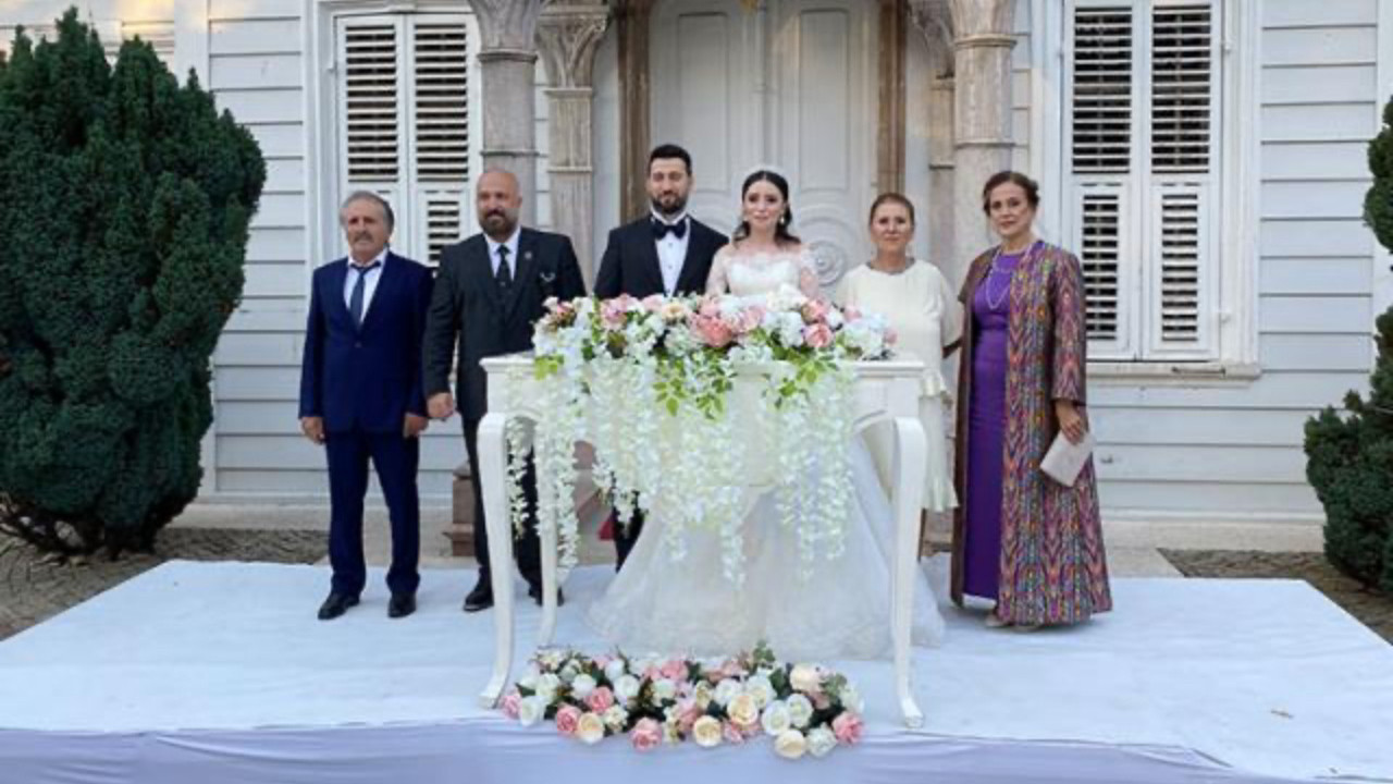 İstanbul’da şehzade düğünü! Osmanlı Şehzadesi, Maslak Kasrı'nda evlendi!