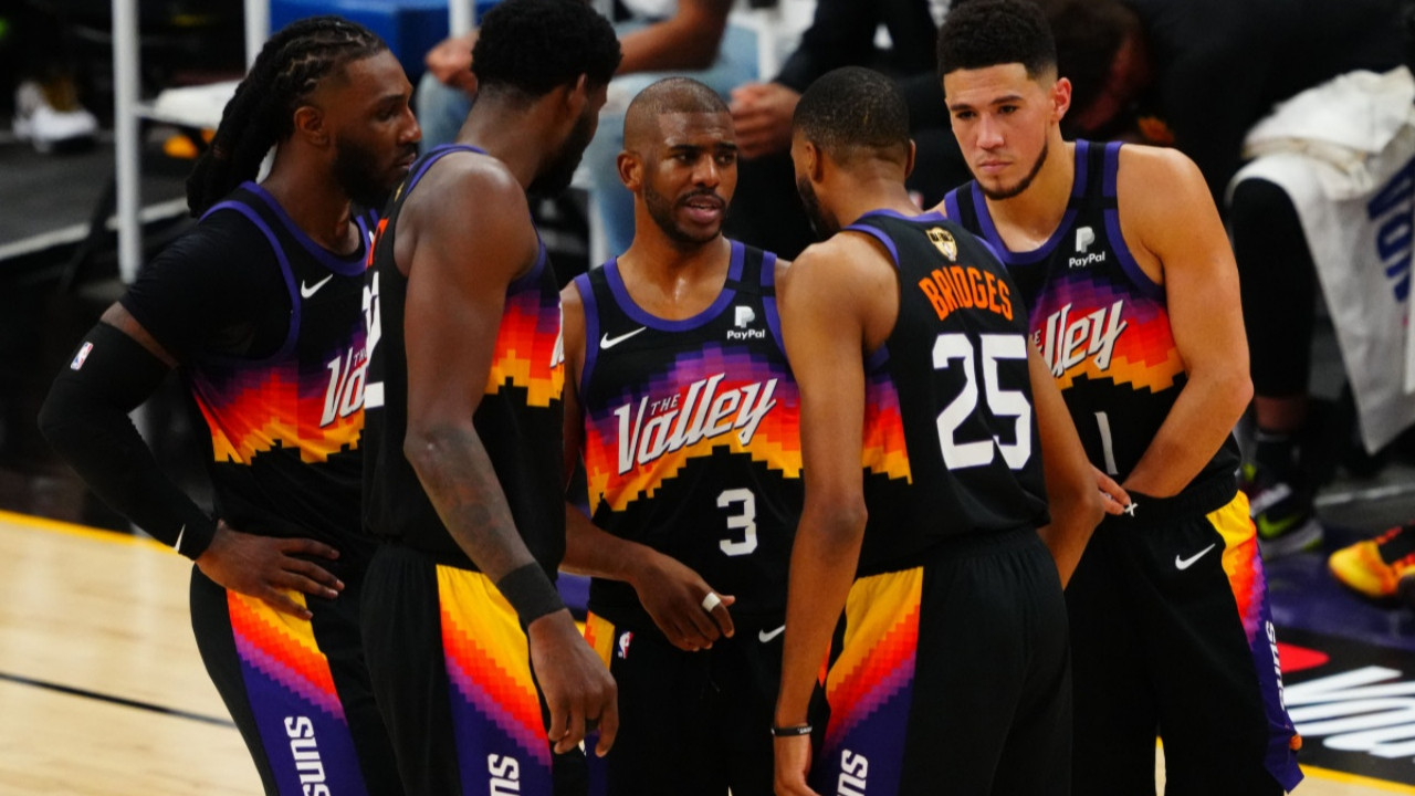 Phoenix Suns NBA final serisinde 2-0 önde... Chris Paul, Kobe Bryant'ı geçti